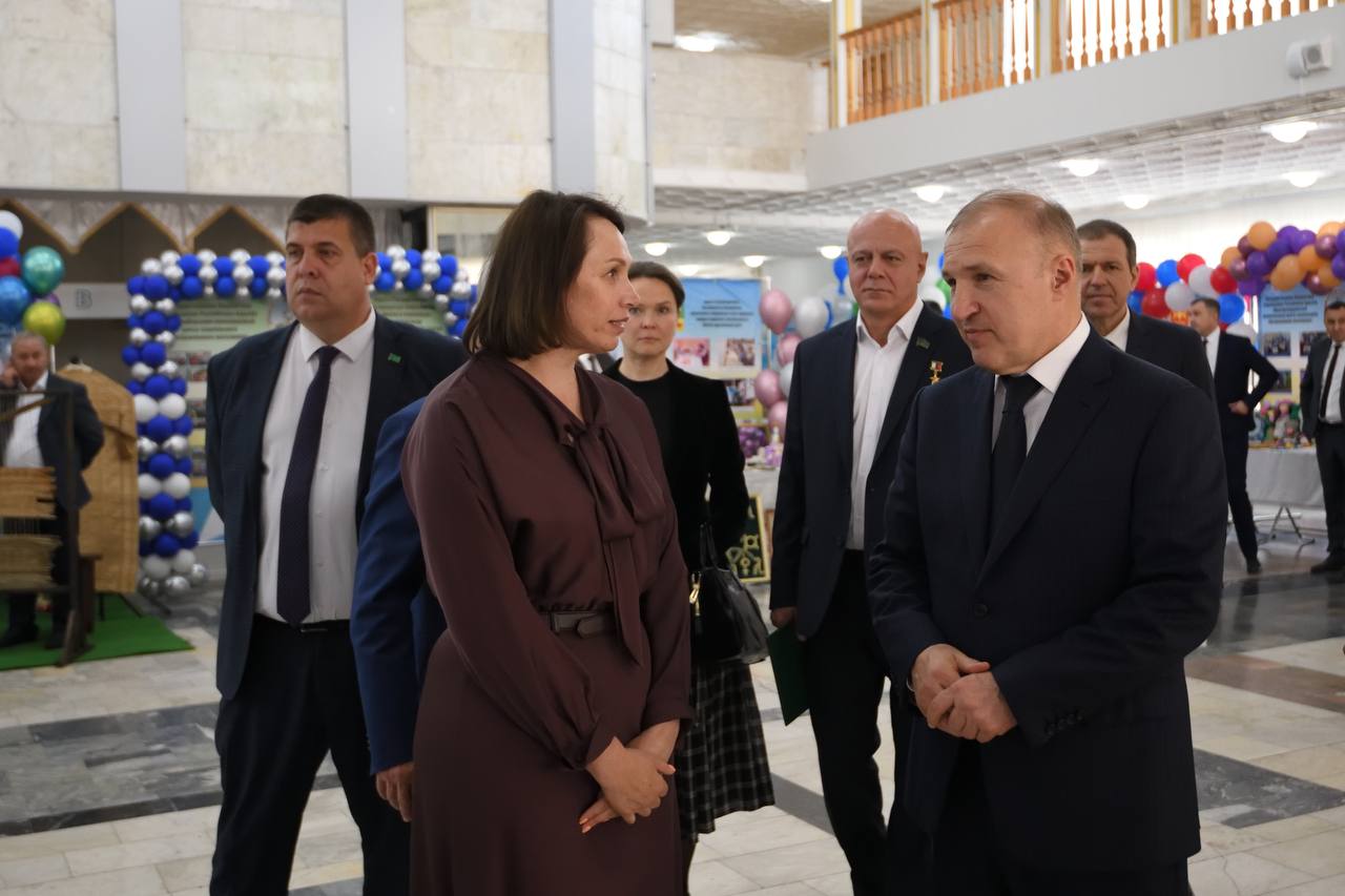 День социального работника.